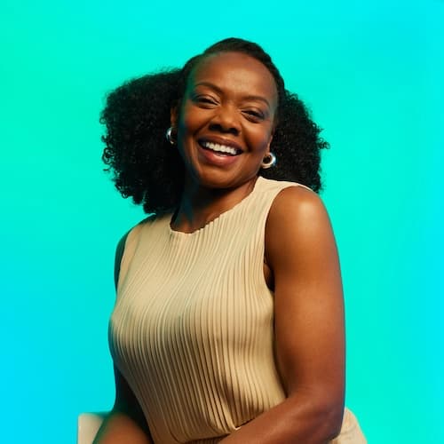 Caroline, a woman smiling